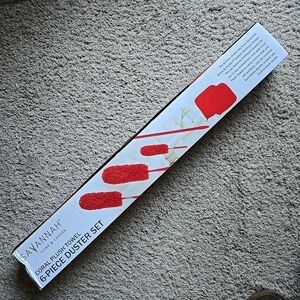 Savannah Home & Garden Coral Plush Towel Telescopic 6-piece Duster Set Red